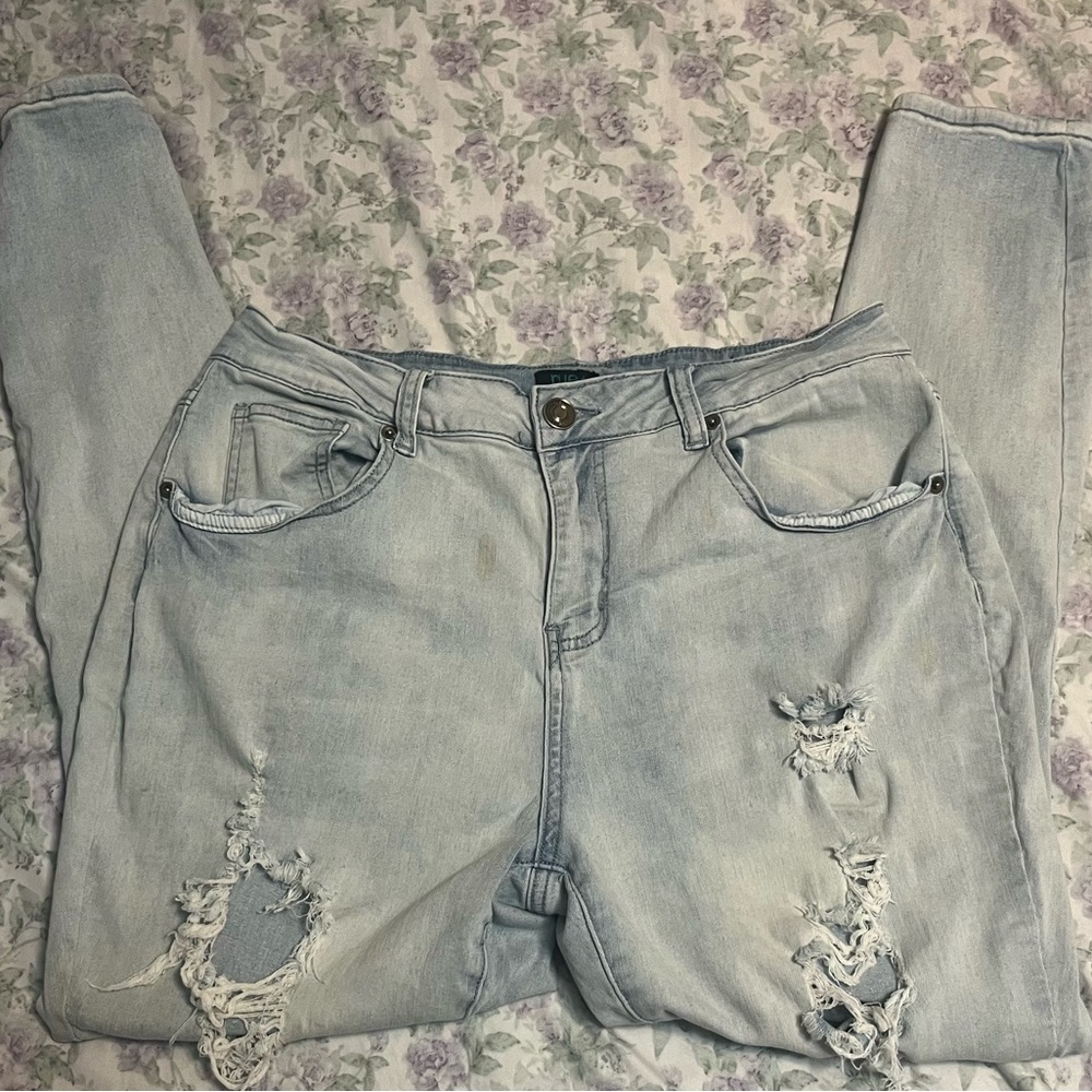 Light blue distressed high-waisted skinny jeans